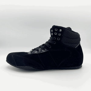 left side of the  Black Pro Level 2 Series sneakers 